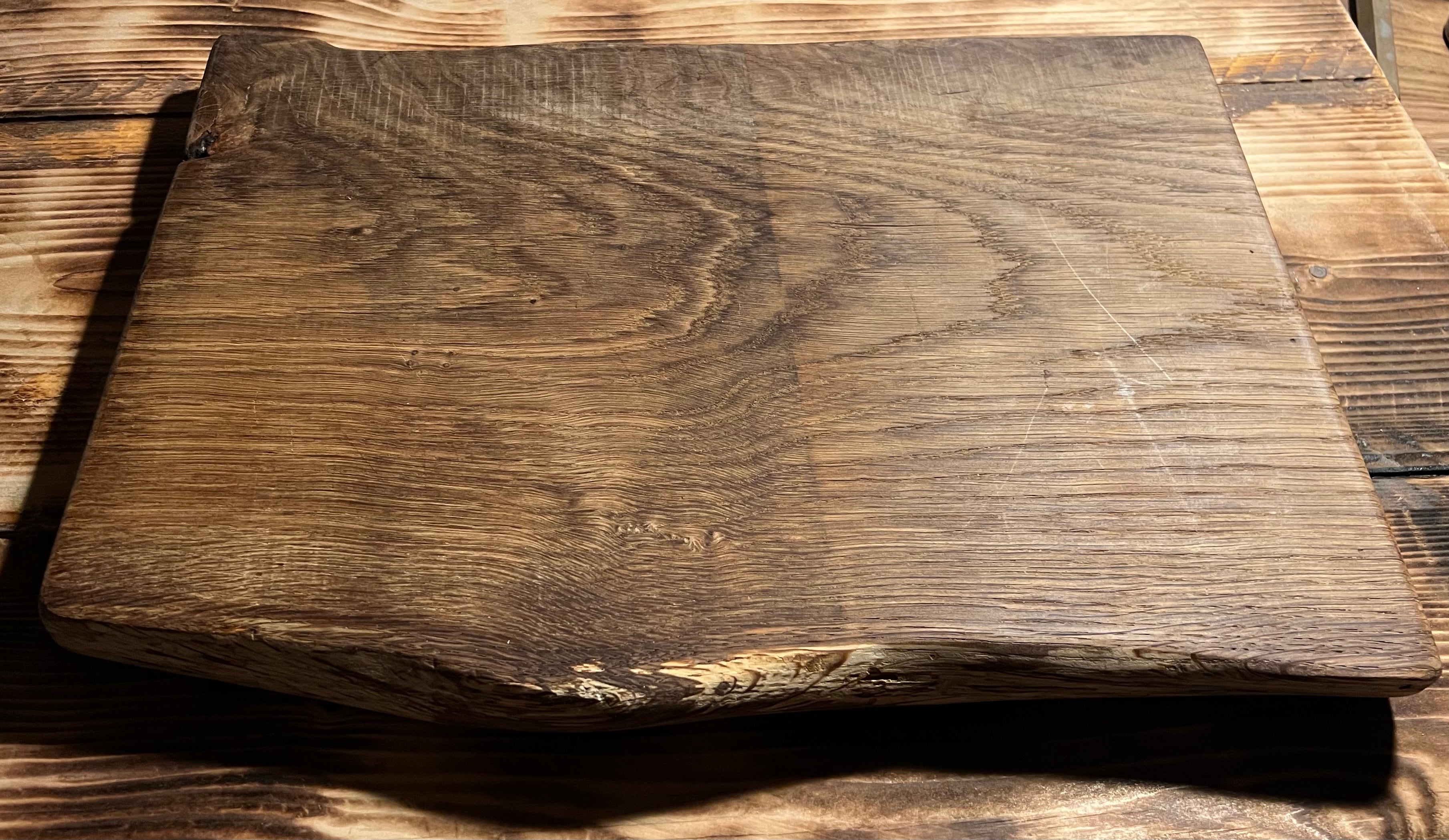 Oak chopping board
